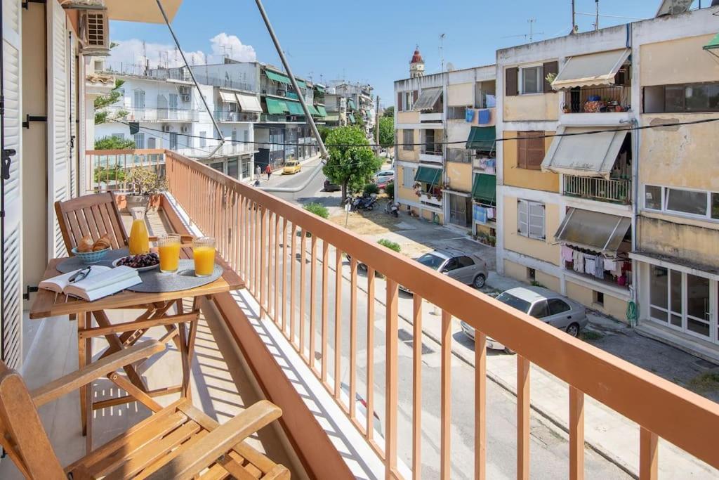 Apartment Oliveart Near The Port